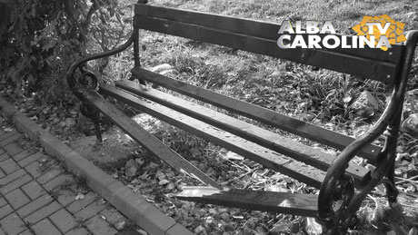 banca-zlatna-vandali