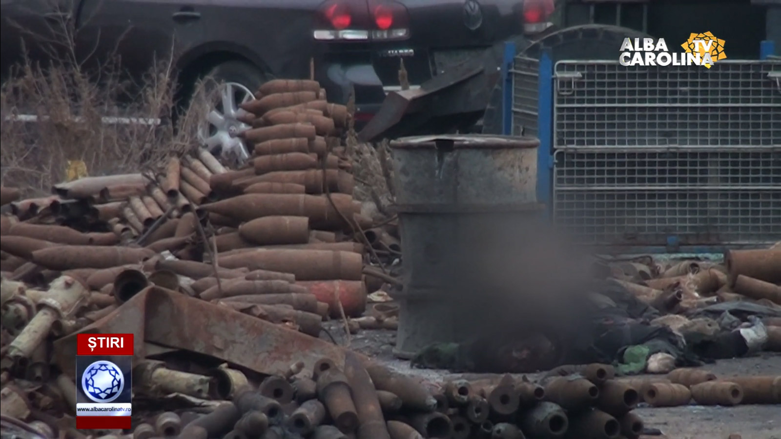 pianu-de-jos-explozie