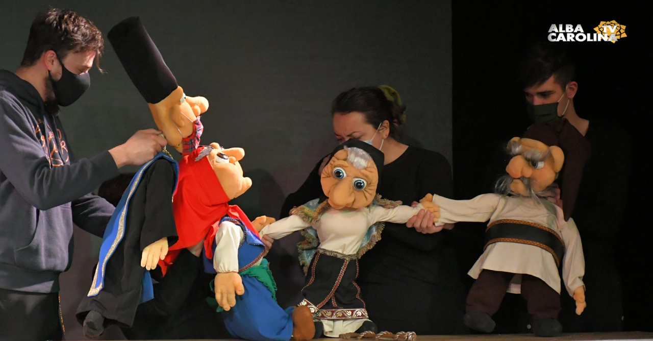 teatrul de papusi prichindel alba iulia