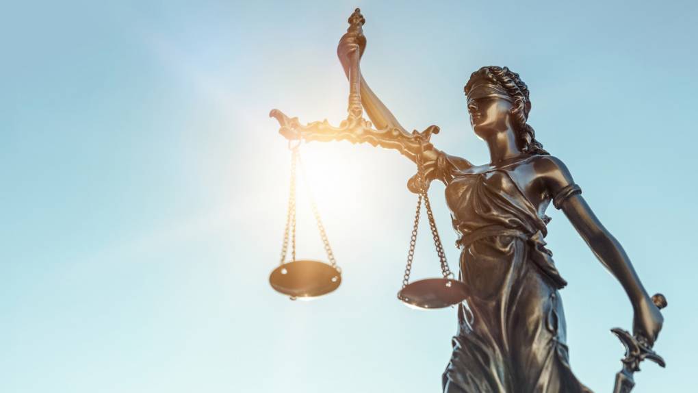 justitie pandemie hotarari guvern