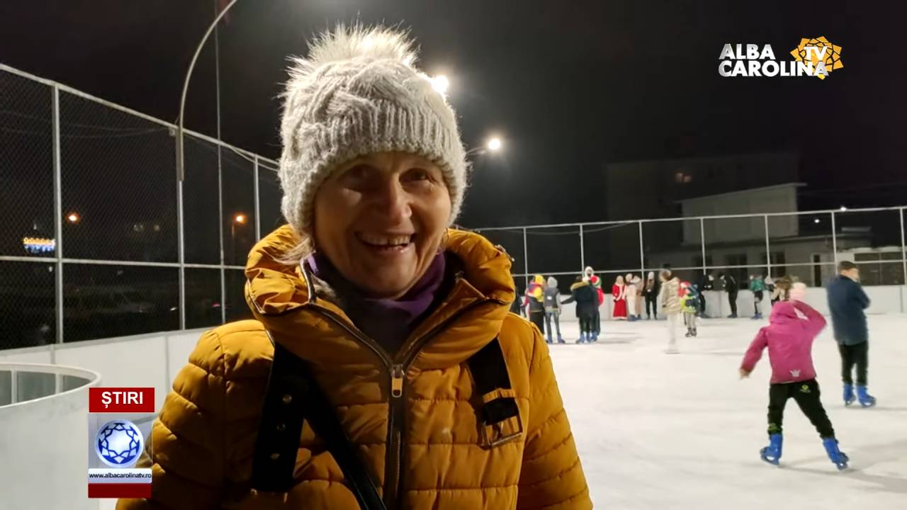 cugir patinoar program